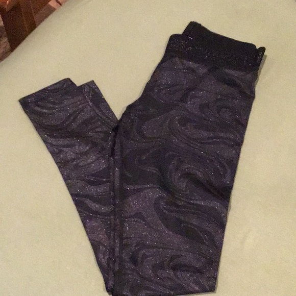 New Zumba leggings never used - Picture 2 of 4